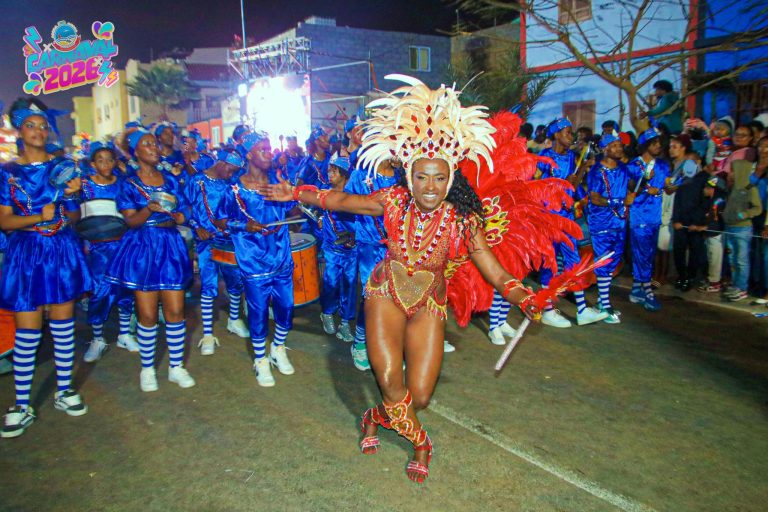 Patchê Parloa sagra-se bicampeão do Carnaval 2026 na Ilha do Sal