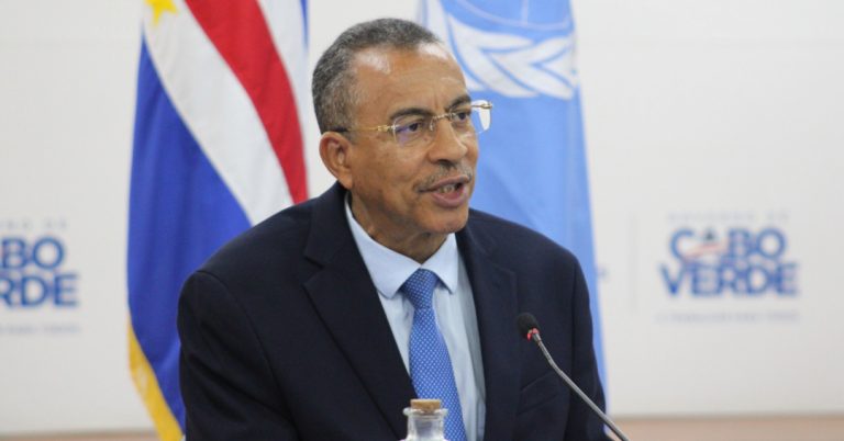 Cabo Verde prepara dossiê para rever taxa da CEDEAO e reforçar estatuto especial na organização