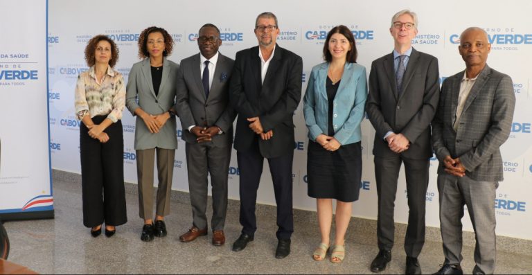 Diretor Regional do UNFPA elogia resultados de Cabo Verde no setor da saúde