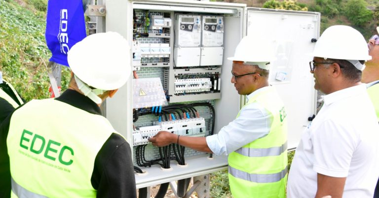 Picos. Mato Dentro passa a ter eletricidade com investimento superior a 29 mil contos