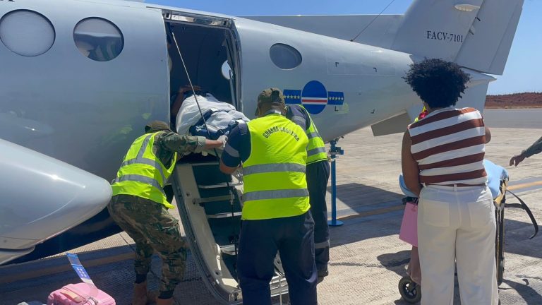 King Air realiza evacuação médica da Ilha do Fogo para a Cidade da Praia