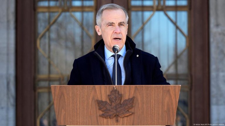 Canadá vai às eleições antecipadas em abril