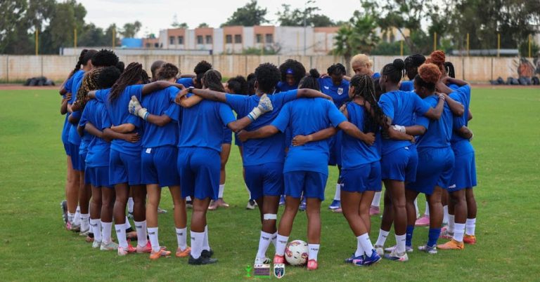 Seleção feminina mede forças com Marrocos antes da estreia histórica na CAN