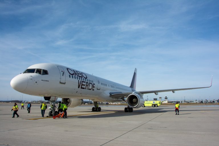 Em dois meses, TACV opera mais de 500 voos e transporta mais de 45 mil passageiros