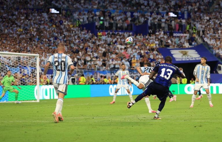 Golo de Sidny Lopes Cabral candidato ao prémio de melhor golo do Mundial 2026 (ATUALIZADA)