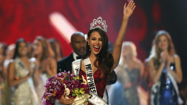 MISS UNIVERSO: Concorrente das Filipinas eleita mulher mais bela de 2018