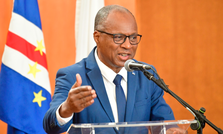 PM realça aposta do Governo em cuidados de qualidade