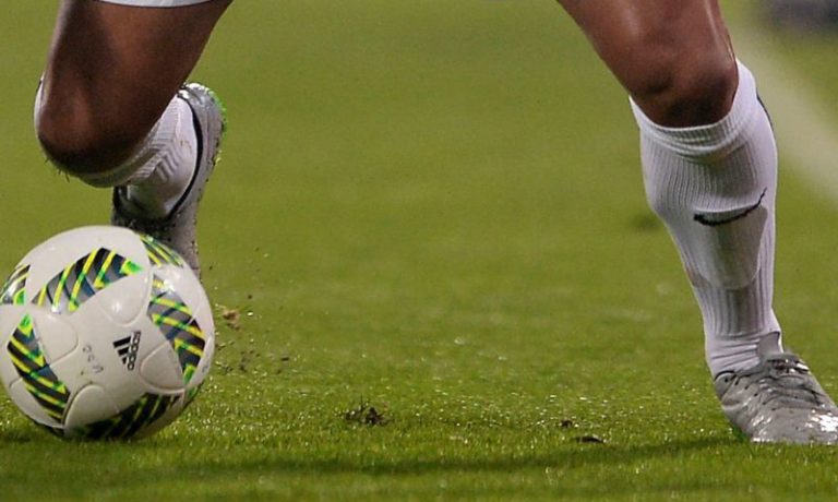 FUTEBOL / PRAIA: Super Taça é amanhã