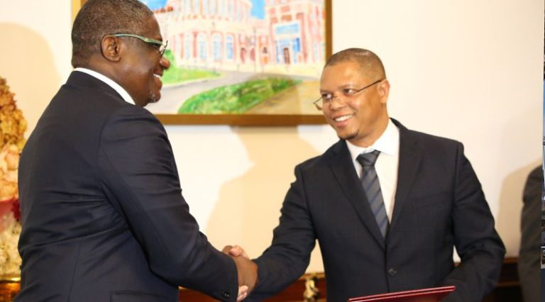 Parlamentos de Cabo Verde e Angola assinam novo protocolo de cooperação