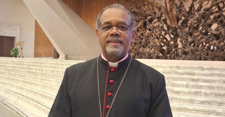 Bispo de Mindelo saúda eleição do Papa Leão XIV e destaca “um homem de Deus, humilde e próximo”