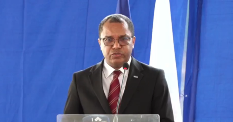 Amadeu Cruz defende educação como compromisso coletivo e prioridade nacional
