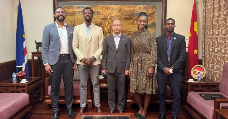 JpD e Embaixada da China em Cabo Verde alinham estratégias para capacitação juvenil