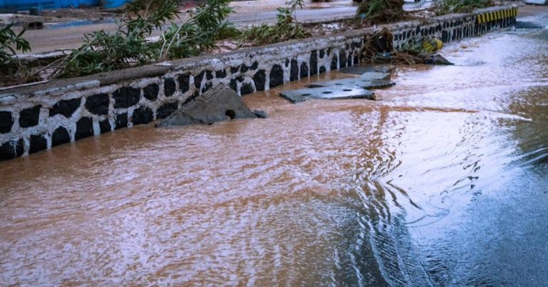 Produção de água em São Vicente continua suspensa