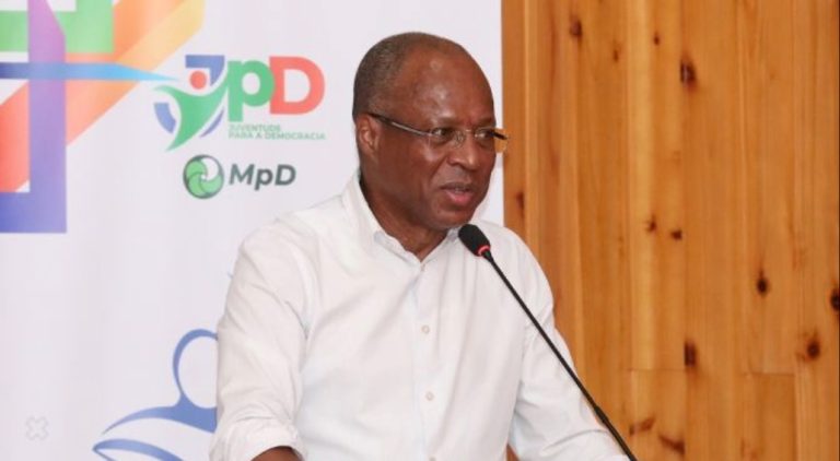Ulisses Correia e Silva apela aos jovens do MpD a levarem mensagem de esperança e combaterem populismo
