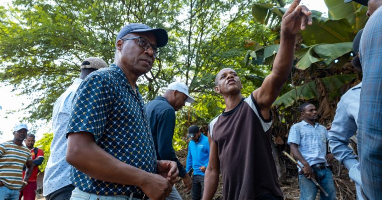 “Ninguém está só”. PM reforça compromisso com vítimas das chuvas em Santiago