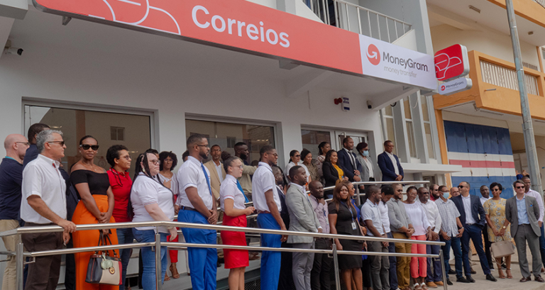 Correios de Cabo Verde querem adquirir barcos para transporte de cargas