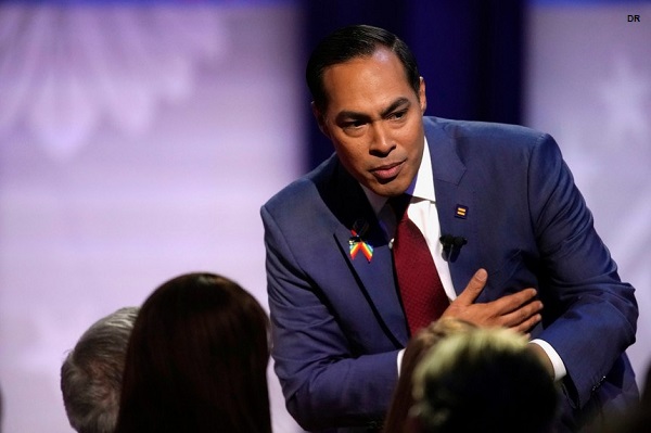 Candidato Latino Julian Castro desiste da corrida presidencial nos EUA