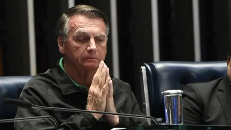 Supremo Tribunal mantém Bolsonaro em prisão preventiva