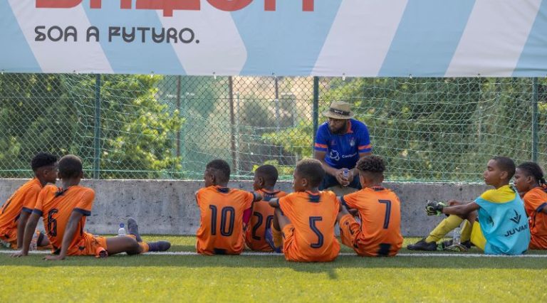 EFAT e FC Porto lançam escola Dragon Force em Cabo Verde