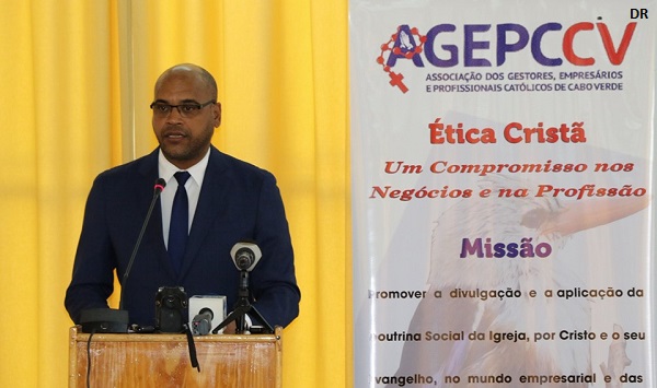 Elísio Freire