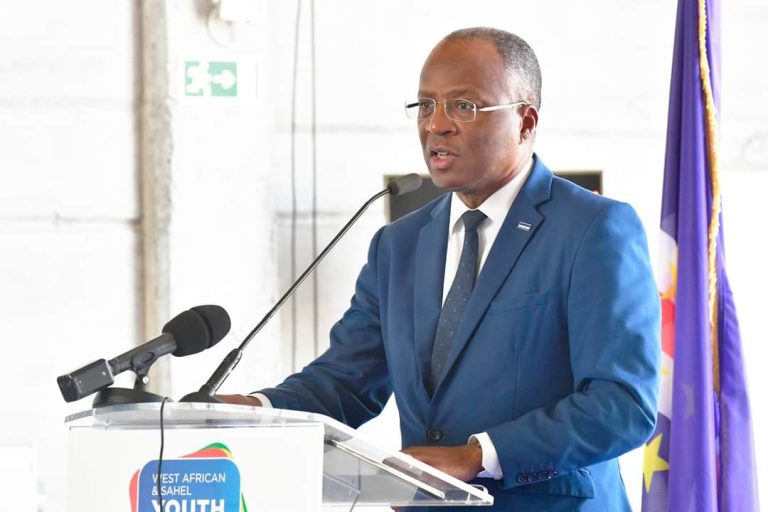 PM defende que jovens precisam acreditar num futuro melhor para África