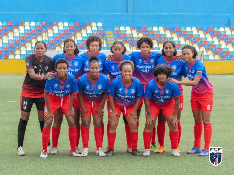Mindelense e Llana dividem liderança do campeonato nacional de futebol feminino