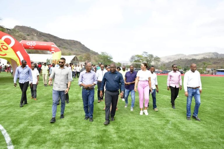 PM inaugura campo relvado em São Lourenço dos Órgãos, atendendo a reivindicações da juventude