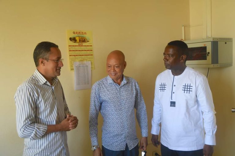 Vice-Primeiro-Ministro visita instituições em Mindelo 