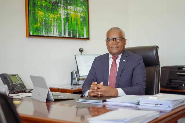 Ministro das Comunidades intervém em Fórum Mundial da Juventude e Liderança, em Espanha