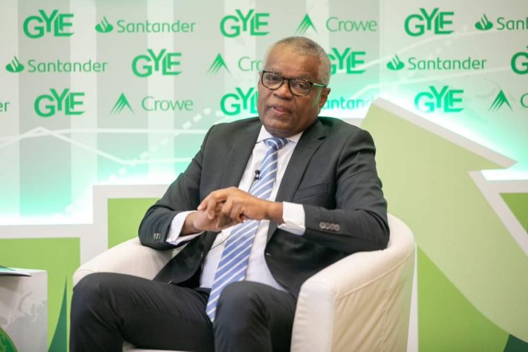 TACV trabalha retoma de voos para Brasil e estuda parceria com companhia Azul