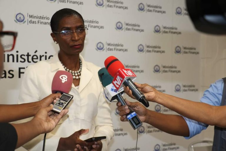 Governo mantém abertura para resolver reivindicações dos profissionais de saúde