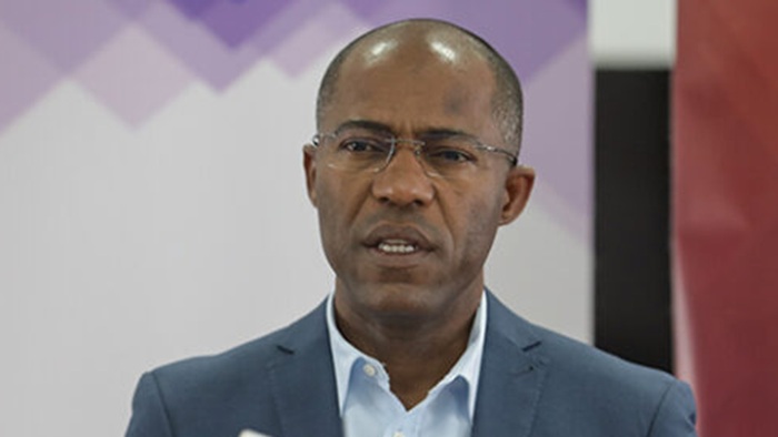 Francisco Carvalho promete “governar de imediato” e aponta cortes nas “gorduras do Estado” como prioridade