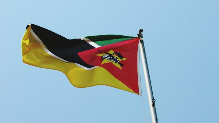 Naufrágio em Moçambique salda em mais de 90 mortos