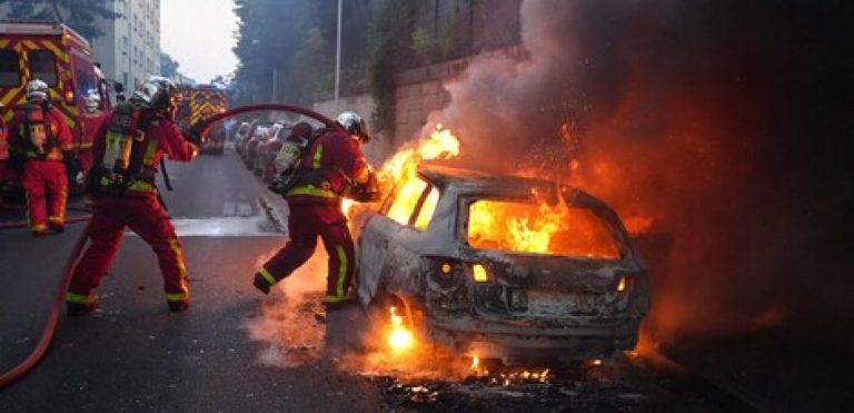 Cerca de 1.300 pessoas detidas em quarta noite de violência em França