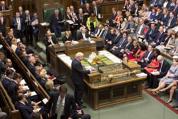 Governo britânico suspende parlamento a partir de hoje até 14 de outubro (2)