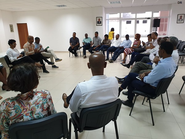 Grupo Parlamentar do MpD reuniu-se com eleitos municipais do Maio