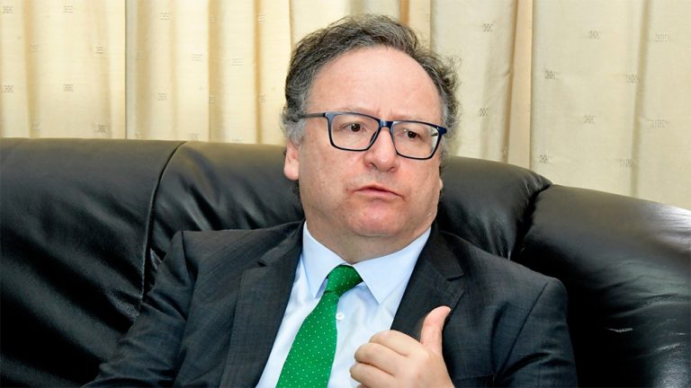 Portugal precisa de estabilidade e PS “deve” contribuir