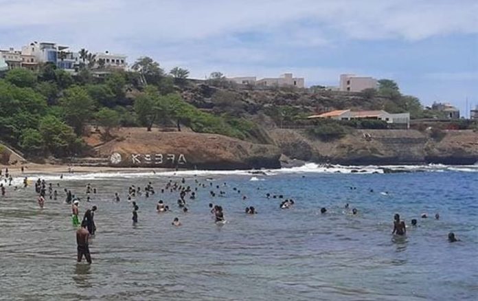 Mais um homem morre afogado no mar de quebra canela