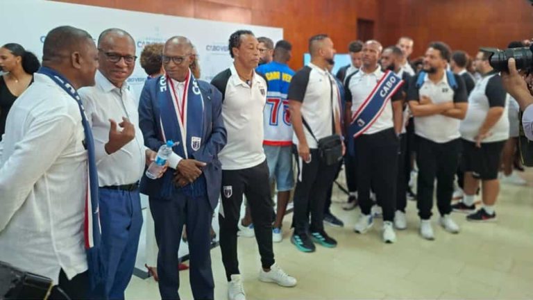 Última Hora. Homenagem do Primeiro-Ministro aos Heróis do Mundial está a decorrer no Palácio da Várzea