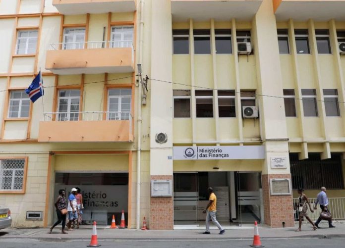 Ministerio-das-Financas-de-Cabo-verde_750x540_acf_cropped