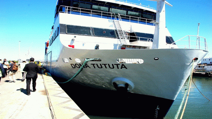 Navio Dona Tututa