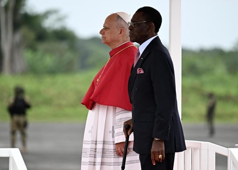Papa alerta na Guiné Equatorial: desrespeito internacional pode comprometer a humanidade