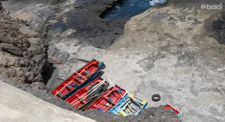 Mau tempo leva à interdição de saída de pequenas embarcações