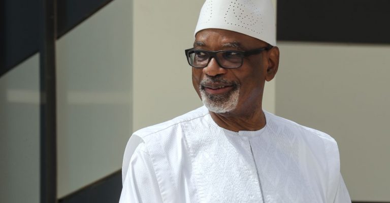 Presidente do Mali dissolve Tribunal Constitucional para travar protestos