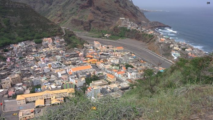 Ribeira_Grande,_Cape_Verde_-_panoramio_(6)