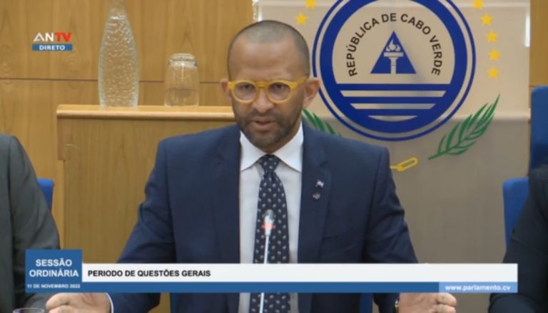 Cabo Verde com frota de 7 navios e “não há caos” no setor