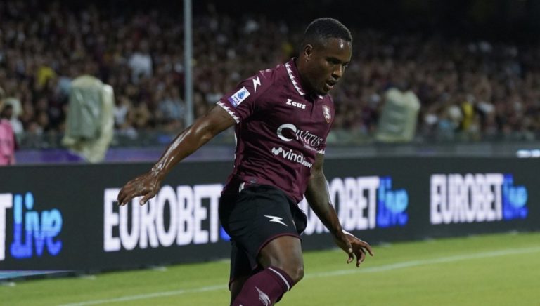 Jovane Cabral estreia na Série A com empate 
