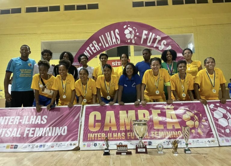 São Vicente consagra-se campeã nacional de futsal feminino