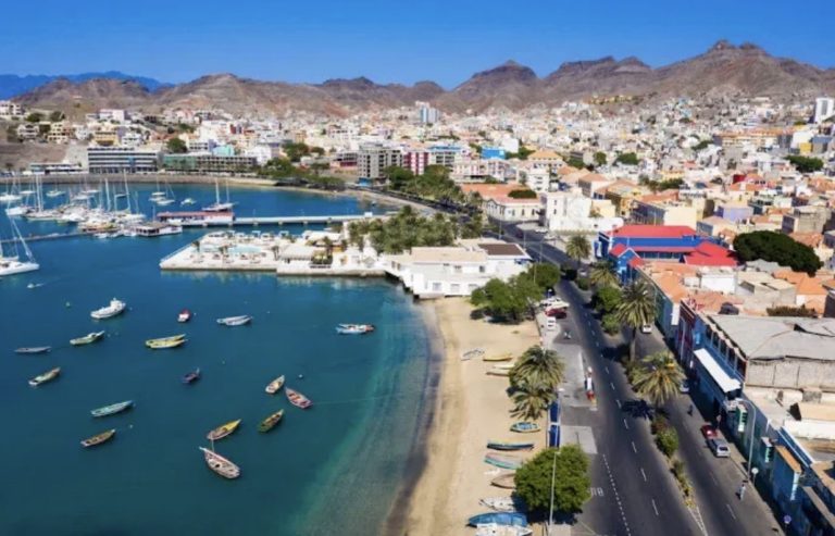 Banco Mundial melhora avaliação de Cabo Verde e elogia políticas nacionais