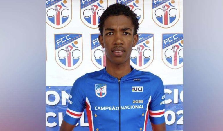 Nélio Cruz, São Vicente, é bicampeão nacional de ciclismo